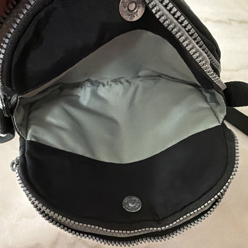Kipling Black Nylon Shoulder Crossbody Zipper Pockets Travel‎ Vacation Everyday - Picture 5 of 10